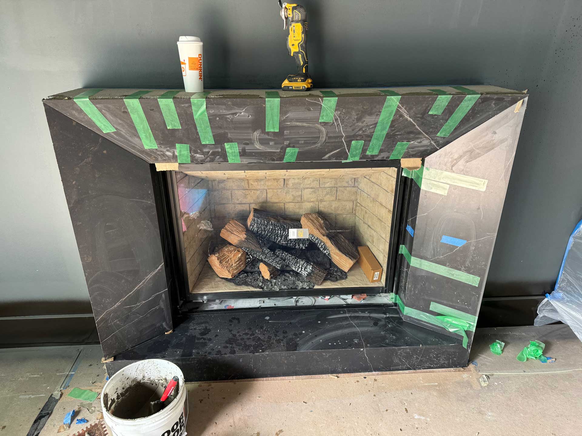 Contemporary porcelain floor design